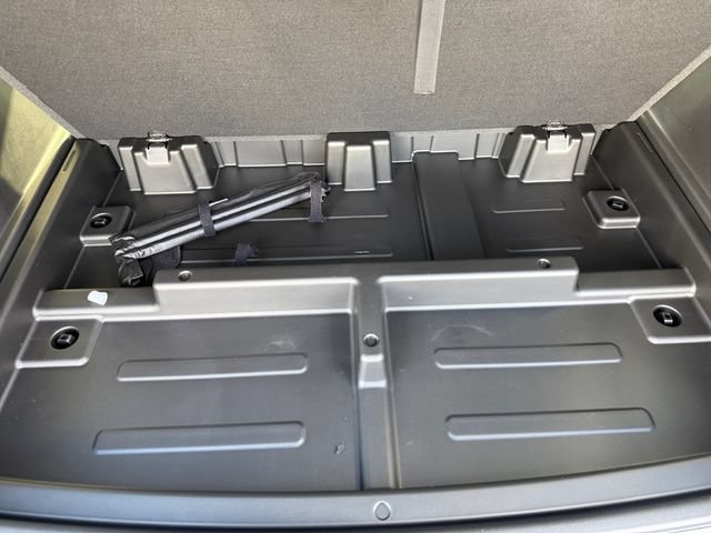 New 2026 Chevrolet Suburban High Country AWD/4WD image 41