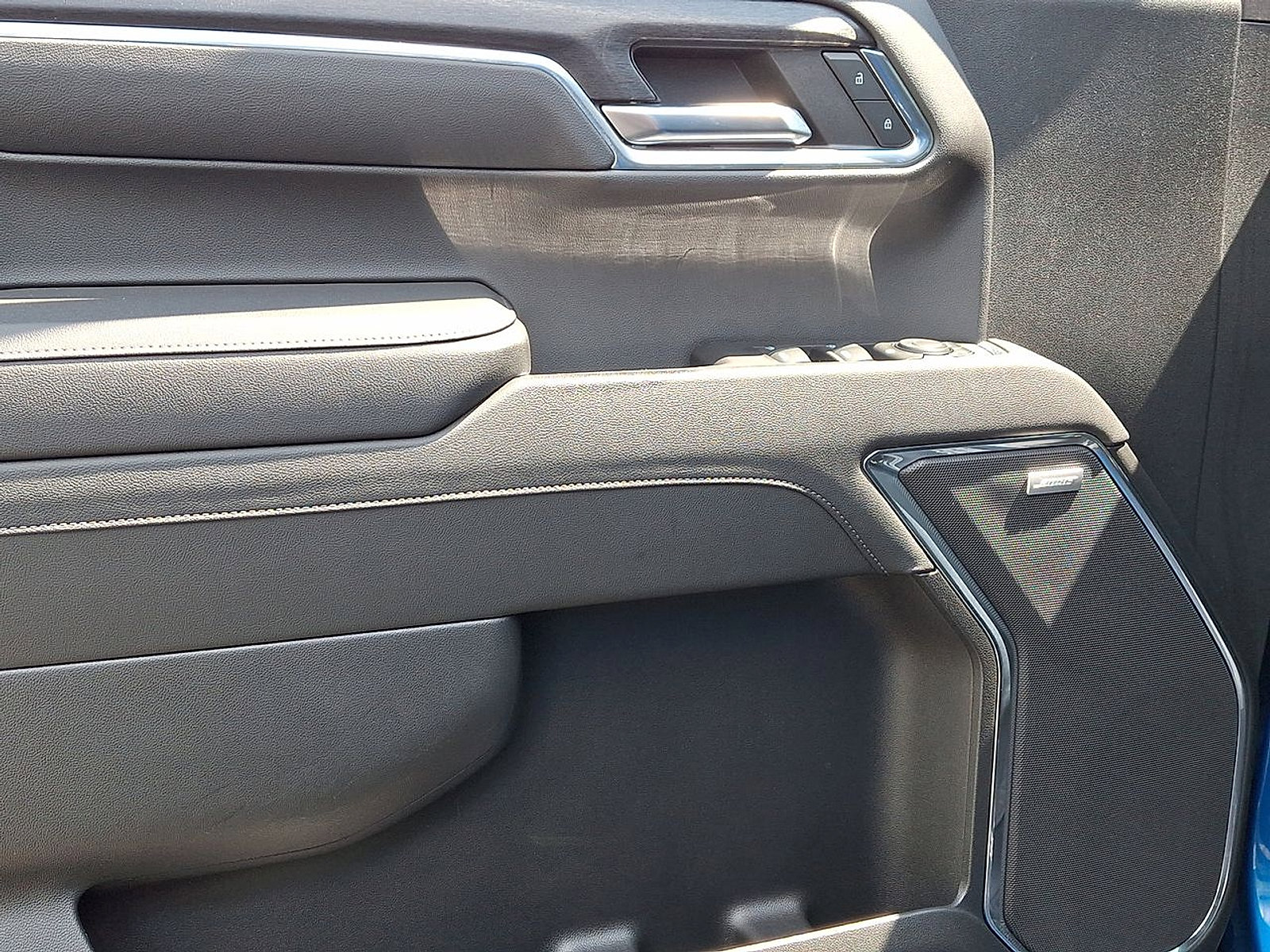 Certified 2023 Chevrolet Silverado 1500 LT Trail Boss w/ Convenience Package II AWD/4WD image 10