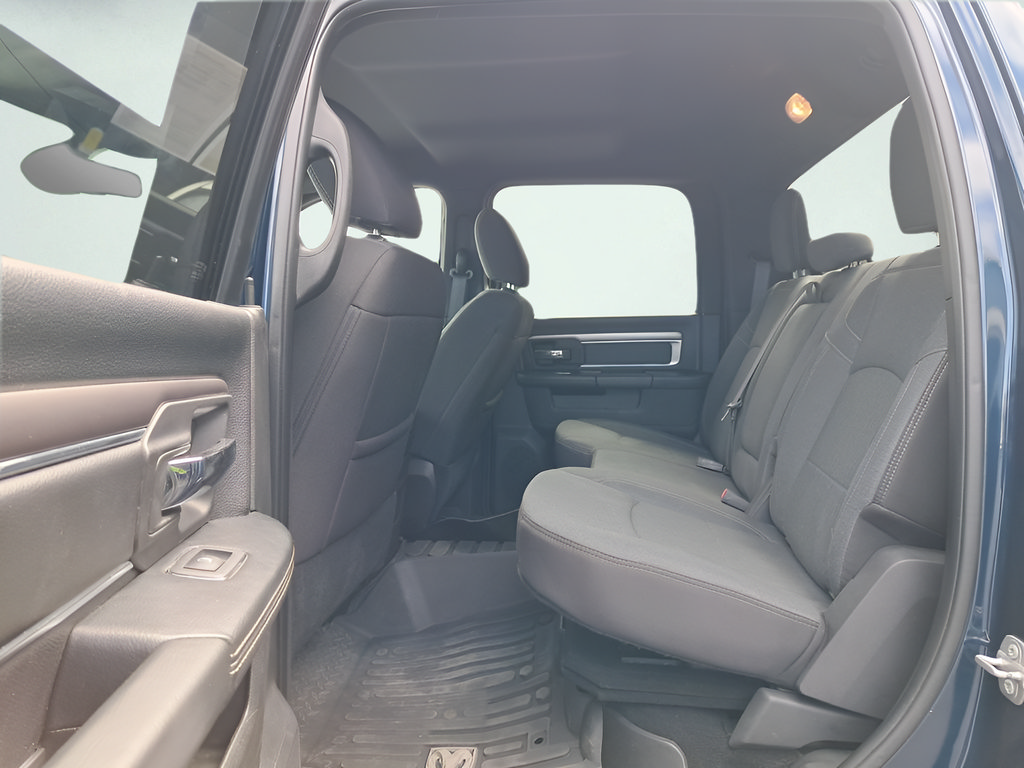 Used 2024 RAM 1500 Warlock AWD/4WD image 24