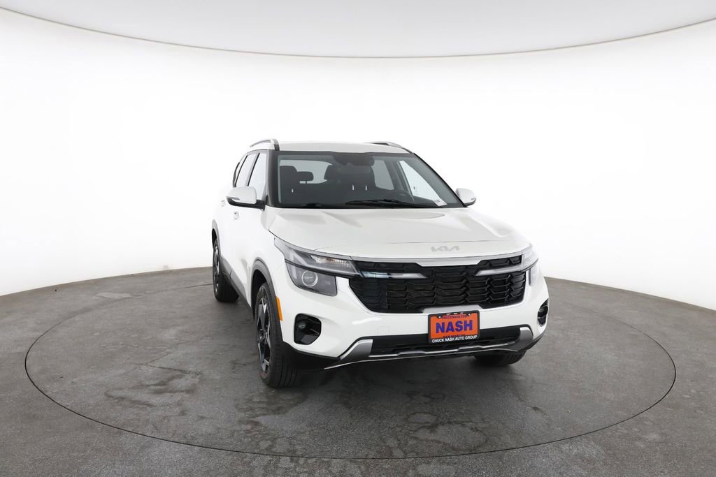 Used 2025 Kia Seltos S image 3