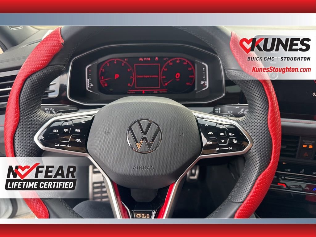 Used 2025 Volkswagen Jetta GLI Autobahn FWD image 24