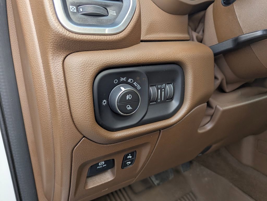 Used 2021 RAM 1500 Laramie image 18