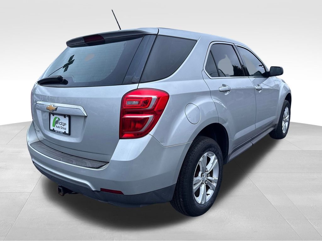Used 2017 Chevrolet Equinox L image 8