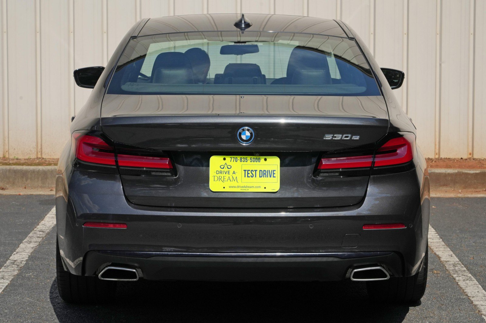 Used 2022 BMW 530e w/ Premium Package RWD image 52