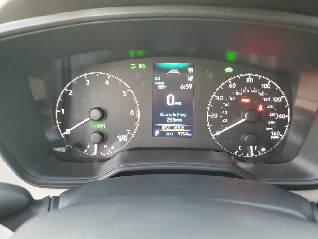Certified 2025 Toyota Corolla LE FWD image 22