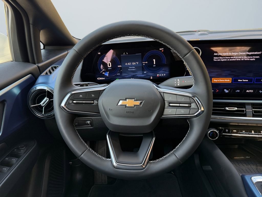 New 2026 Chevrolet Equinox EV LT image 12