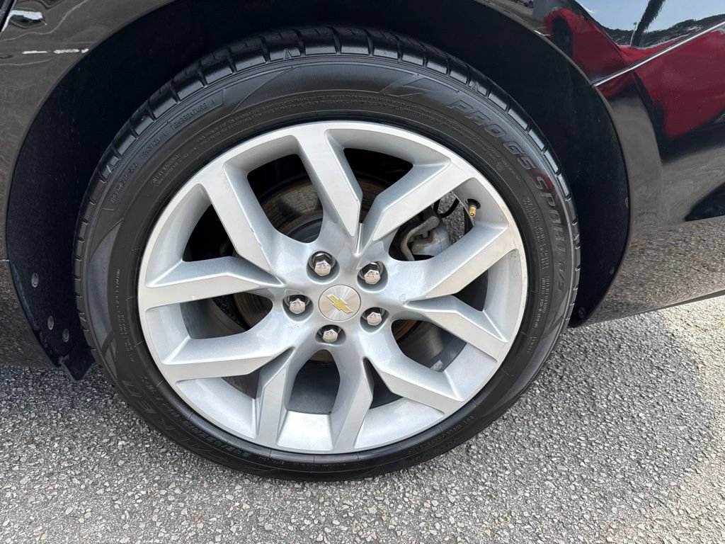 Used 2018 Chevrolet Impala Premier FWD image 36