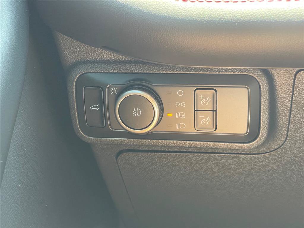 Used 2025 Ford Explorer ST AWD/4WD image 21