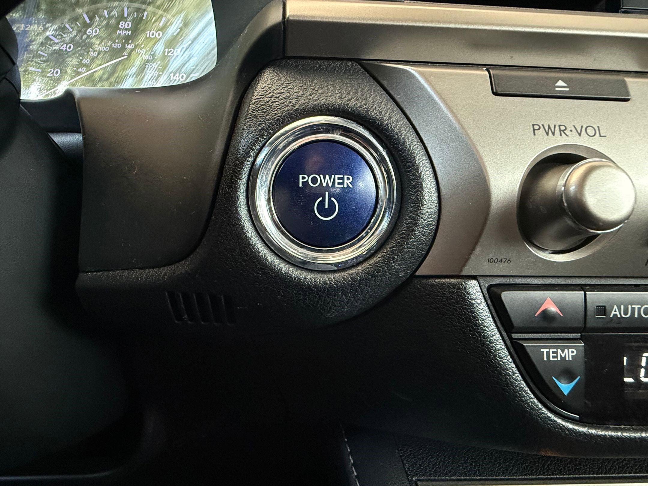 Used 2016 Lexus ES 300h w/ Luxury Package w/Wood Trim image 29