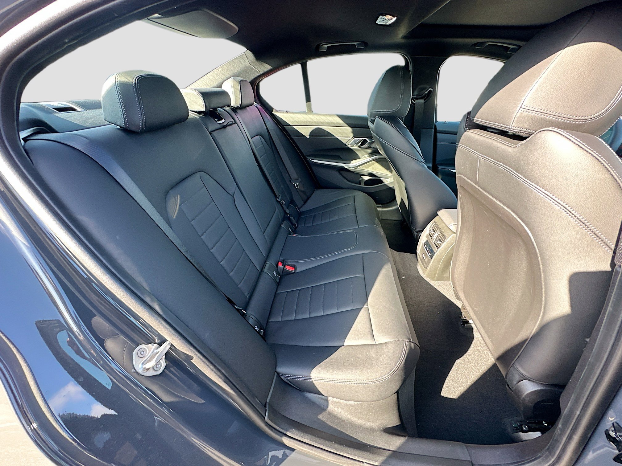 New 2026 BMW M340i w/ Premium Package image 22