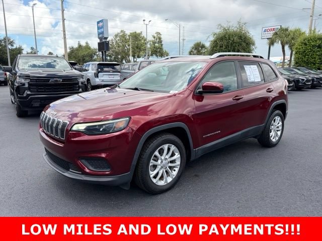 Used 2020 Jeep Cherokee Latitude FWD image 3