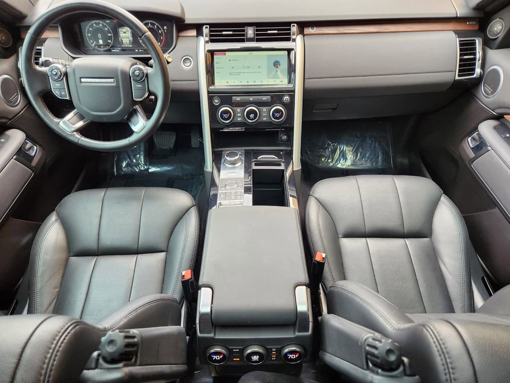 Used 2018 Land Rover Discovery HSE image 25