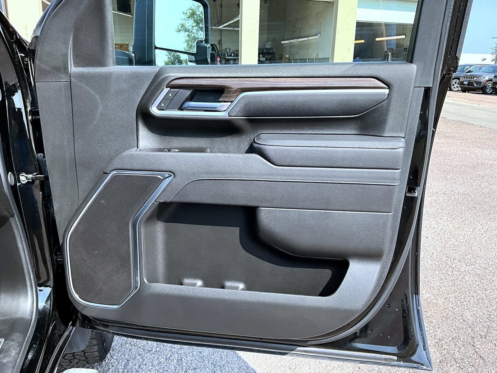 Used 2025 Chevrolet Silverado 3500 LT w/ All Star Edition AWD/4WD image 17