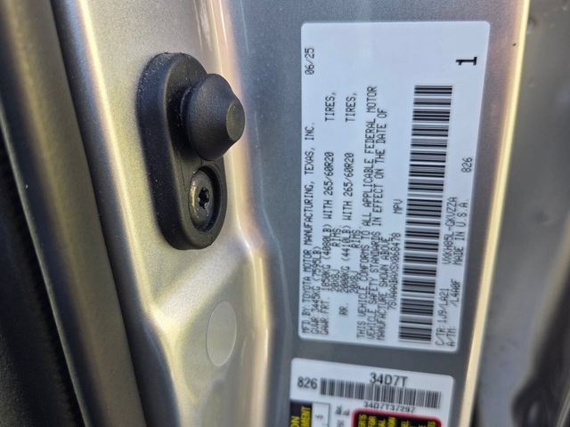 Used 2025 Toyota Sequoia Platinum AWD/4WD image 20