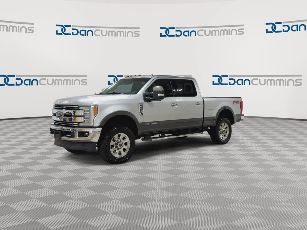 Used 2017 Ford F250 Lariat w/ Lariat Ultimate Package AWD/4WD image 4