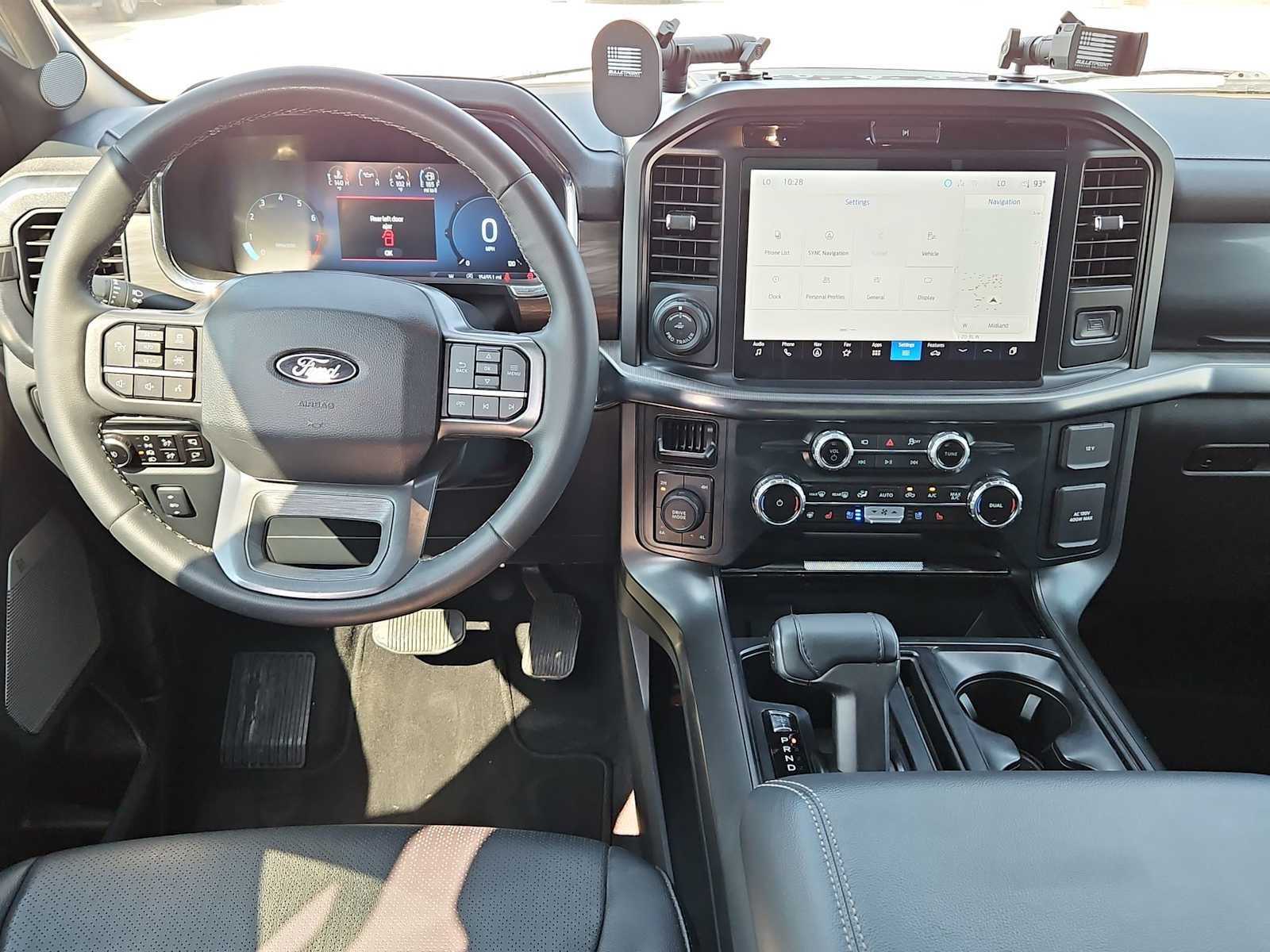 Used 2025 Ford F150 Lariat AWD/4WD image 14
