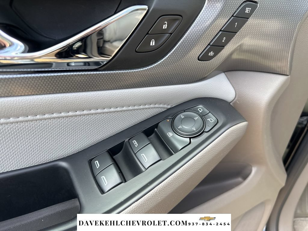 Used 2021 Chevrolet Traverse Premier AWD/4WD image 10