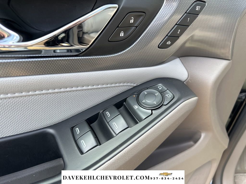 Used 2021 Chevrolet Traverse Premier image 10