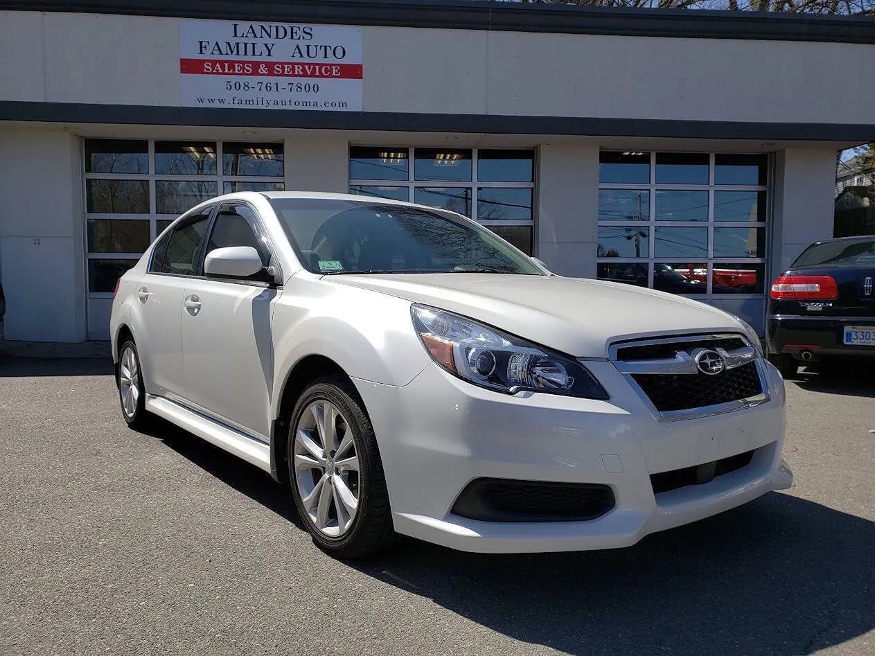 Used 2014 Subaru Legacy 2.5i Premium image 6