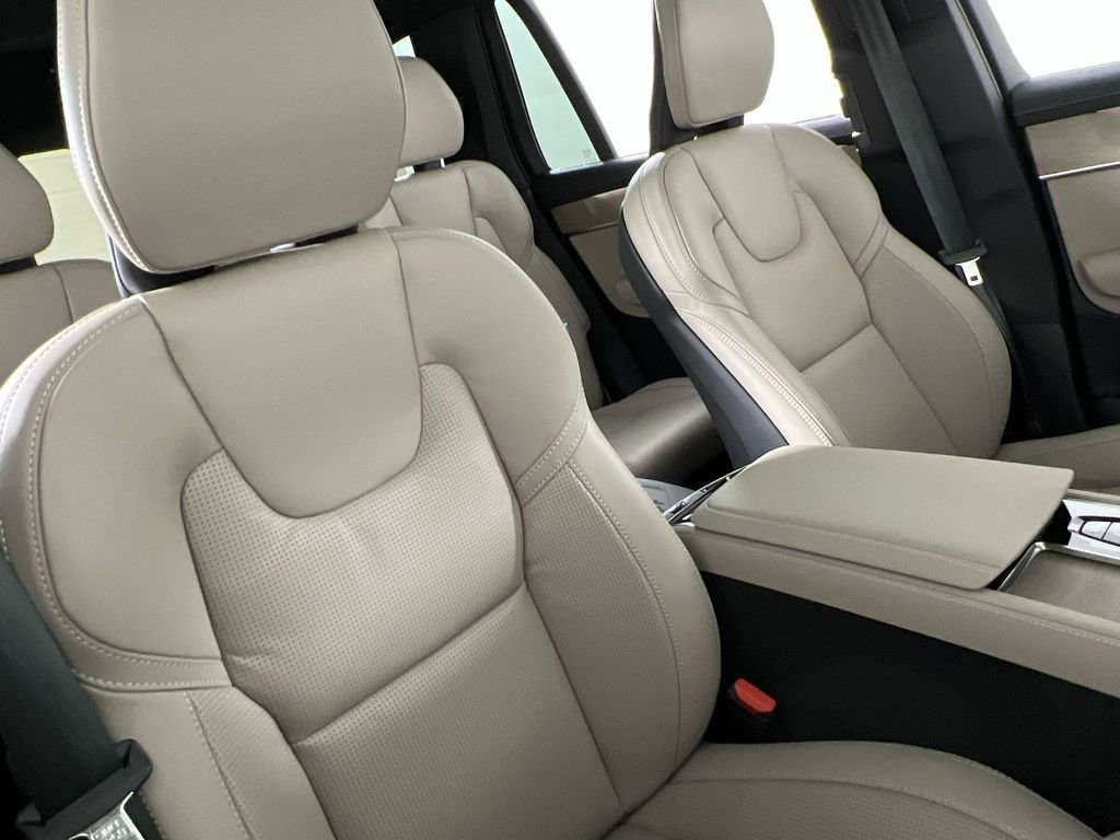 New 2026 Volvo XC90 T8 Ultra w/ Protection Package Premier image 24