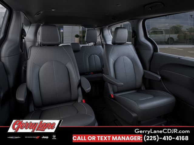 New 2026 Chrysler Pacifica Select w/ S Appearance Package FWD image 15