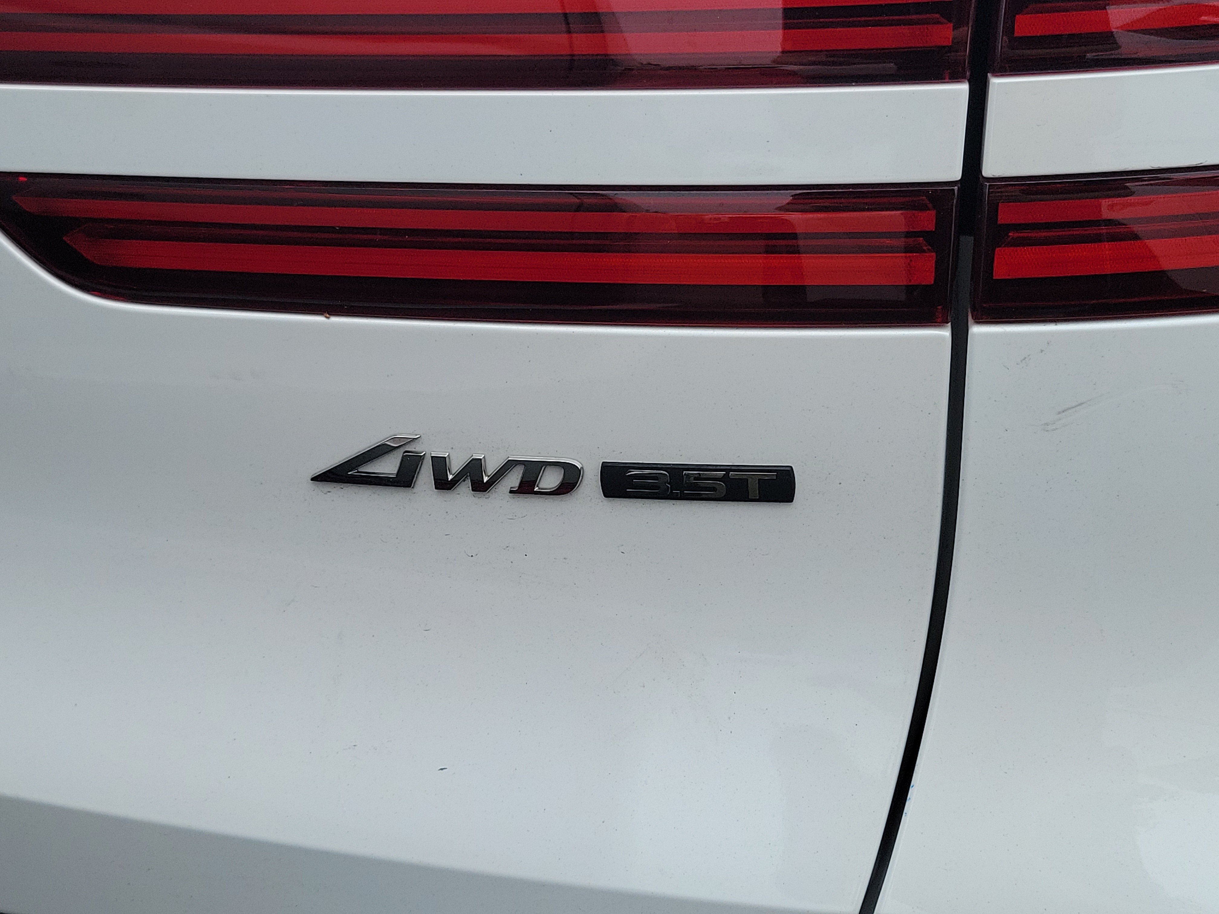 Certified 2026 Genesis GV70 3.5T Sport Prestige AWD/4WD image 5