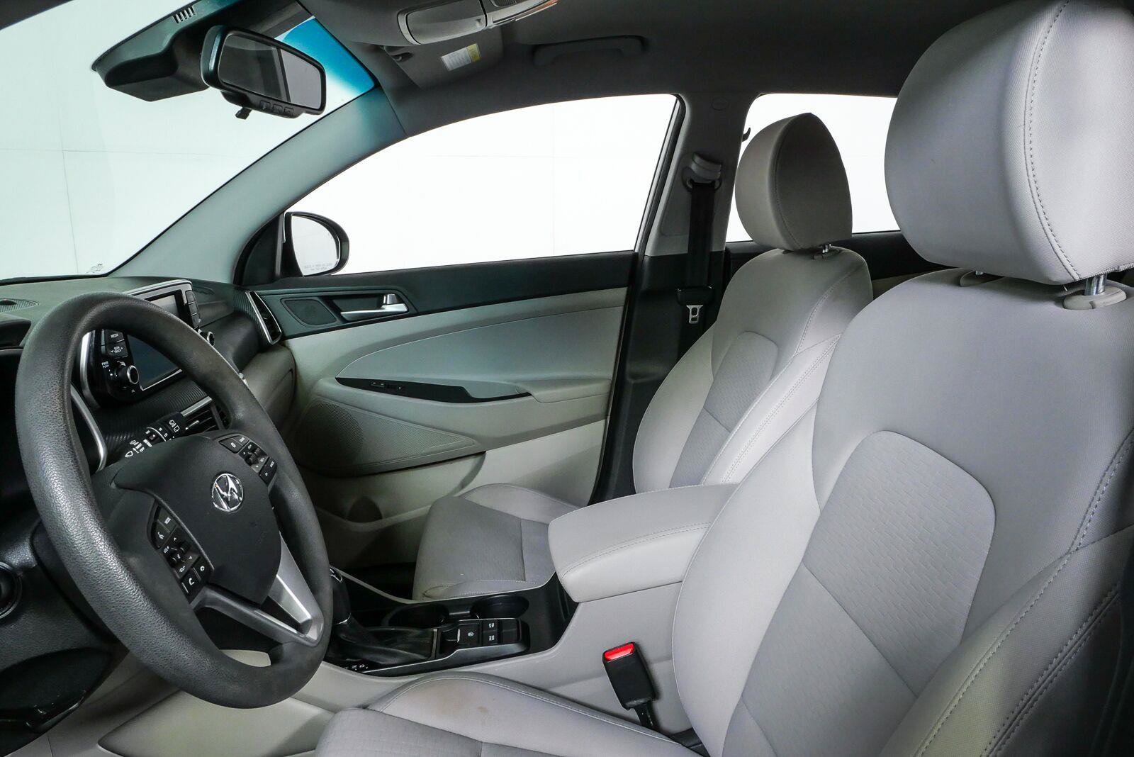 Used 2021 Hyundai Tucson SEL FWD image 4