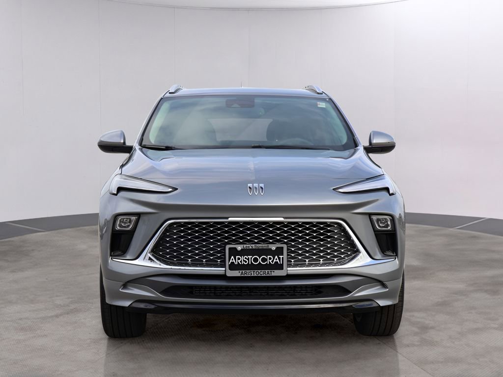 Used 2025 Buick Encore GX Avenir w/ Avenir Convenience Package image 2
