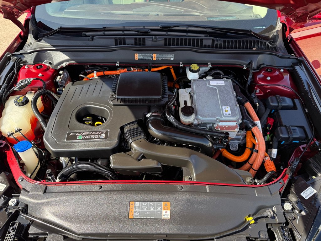 Used 2018 Ford Fusion Energi Platinum FWD image 40