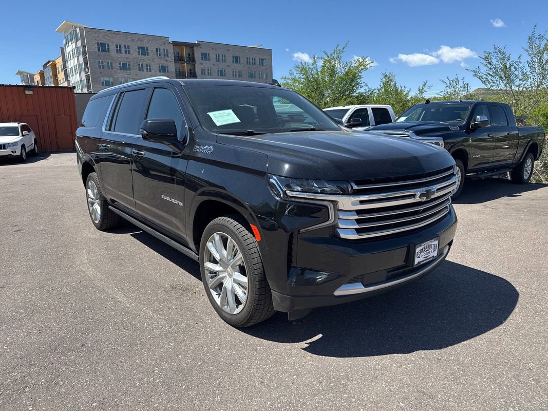 Used 2021 Chevrolet Suburban High Country image 1