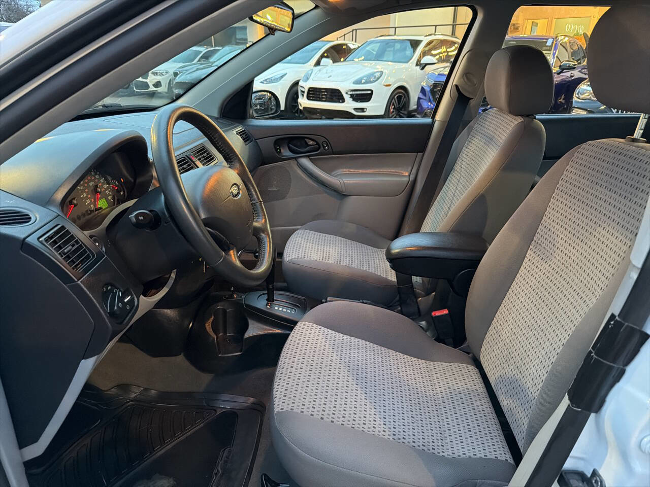 Used 2006 Ford Focus SE image 27