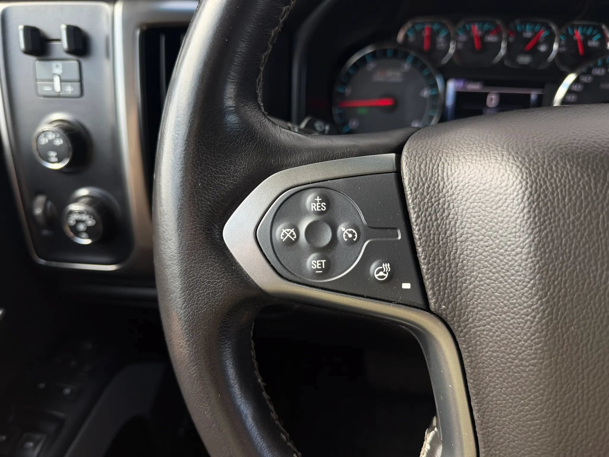 Used 2015 Chevrolet Silverado 3500 LTZ w/ Duramax Plus Package AWD/4WD image 25