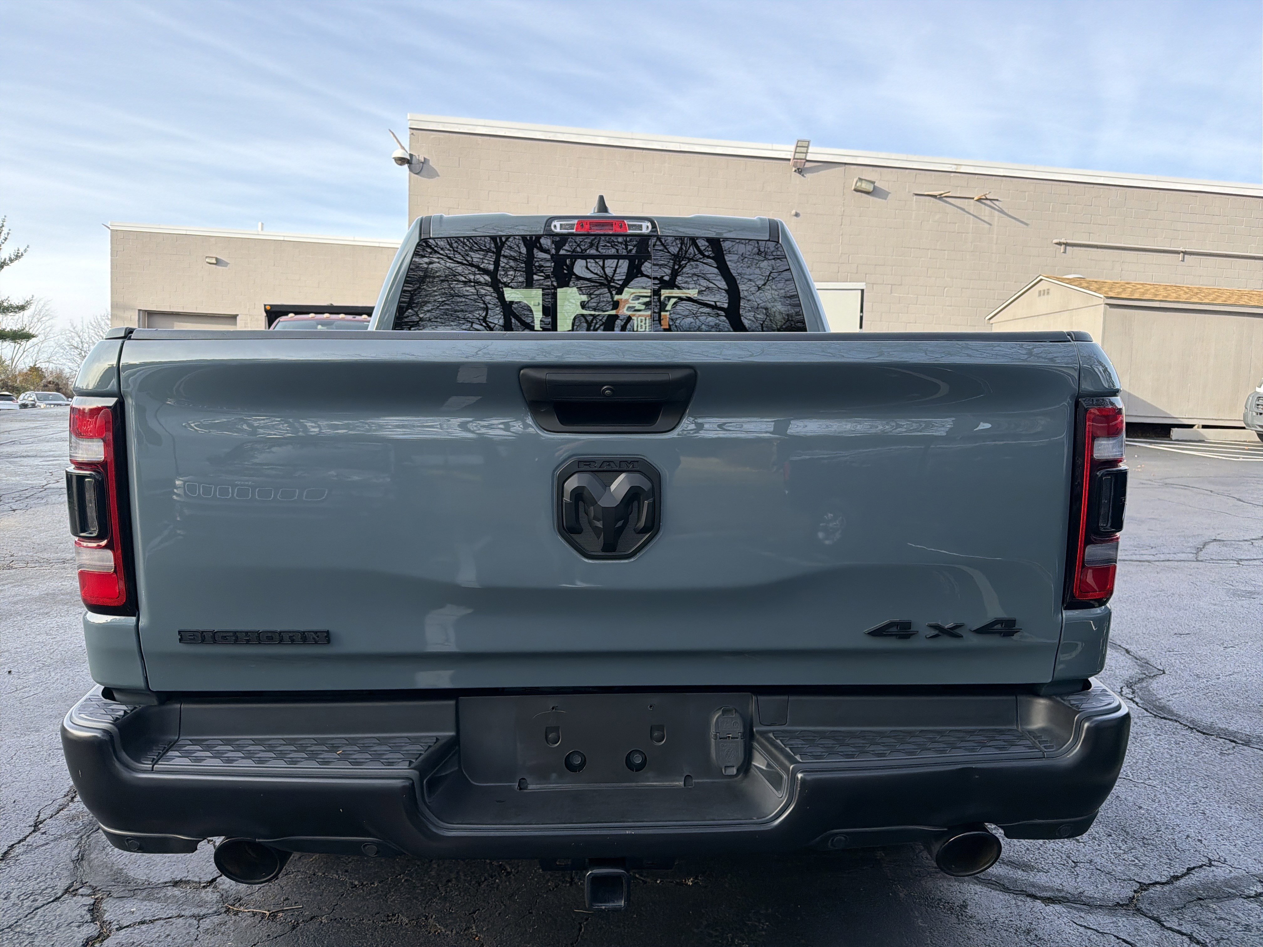 Used 2021 RAM 1500 Big Horn w/ Built-to-serve Edition image 6