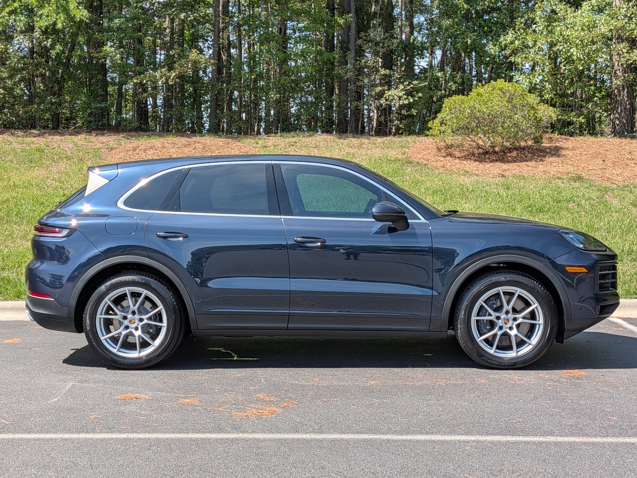 New 2026 Porsche Cayenne AWD/4WD image 32