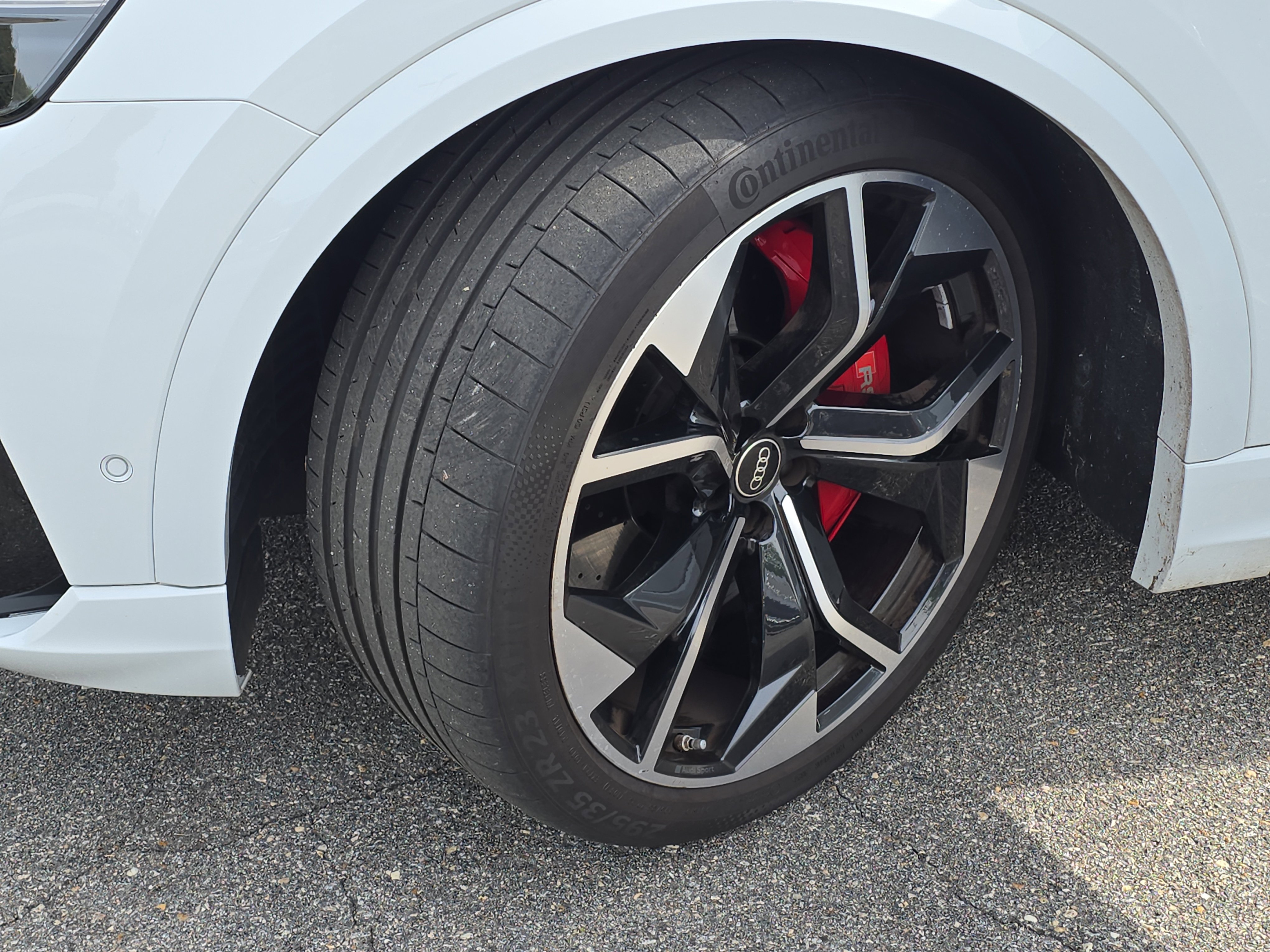 Certified 2023 Audi RS Q8 AWD/4WD image 32