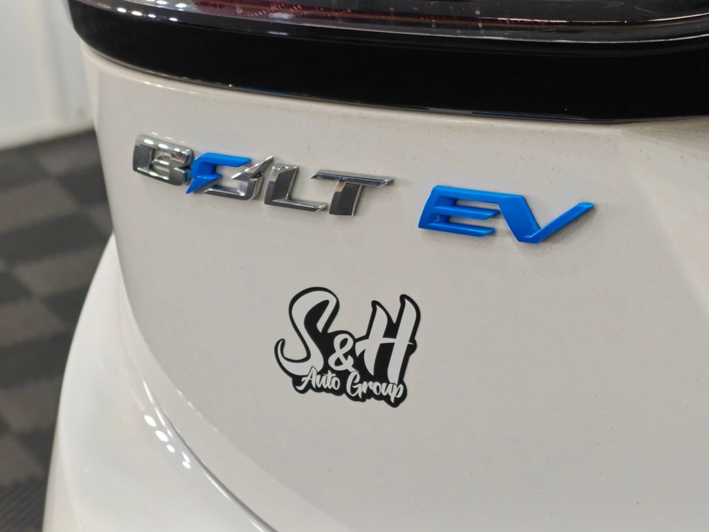 Used 2023 Chevrolet Bolt LT w/ Driver Confidence Package FWD image 45