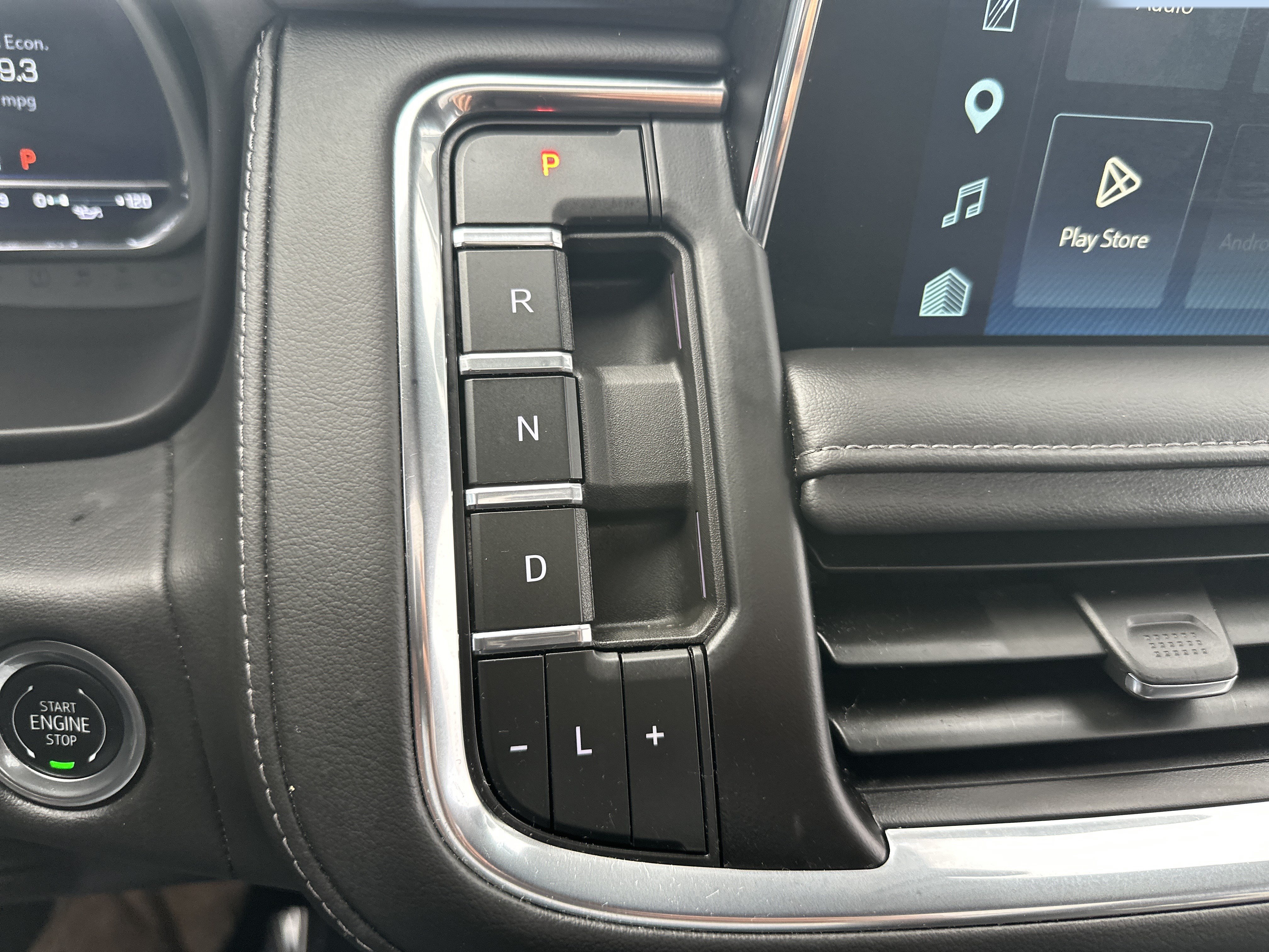 Certified 2024 Chevrolet Tahoe LT w/ LT Signature Package AWD/4WD image 19