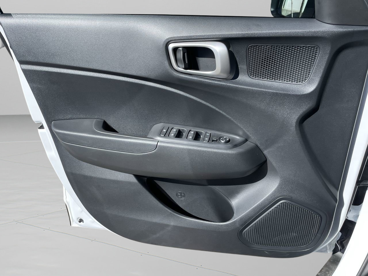 Certified 2026 Hyundai Venue SEL FWD image 16
