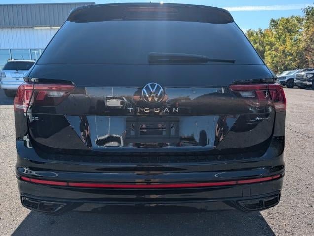 Used 2023 Volkswagen Tiguan SE R-Line AWD/4WD image 10