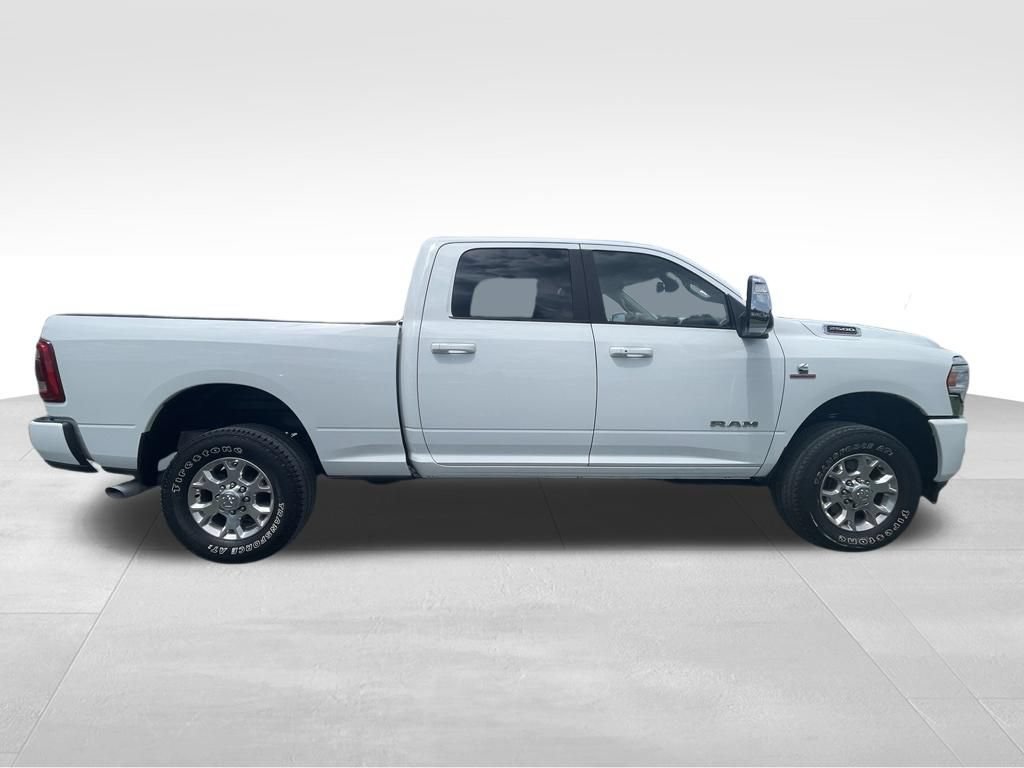 Used 2024 RAM 2500 Laramie AWD/4WD image 11