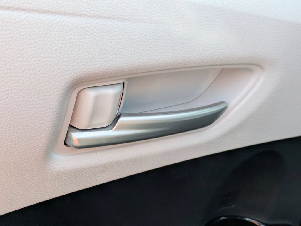 Used 2024 Toyota Corolla XSE FWD image 21