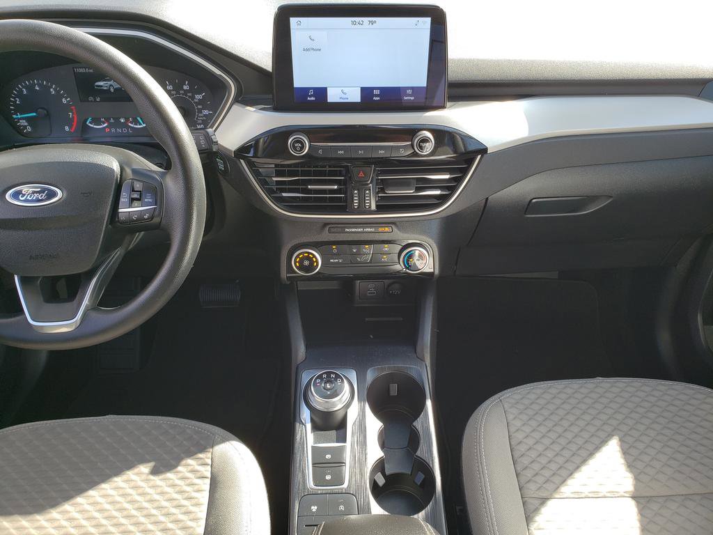Used 2022 Ford Escape SE image 2