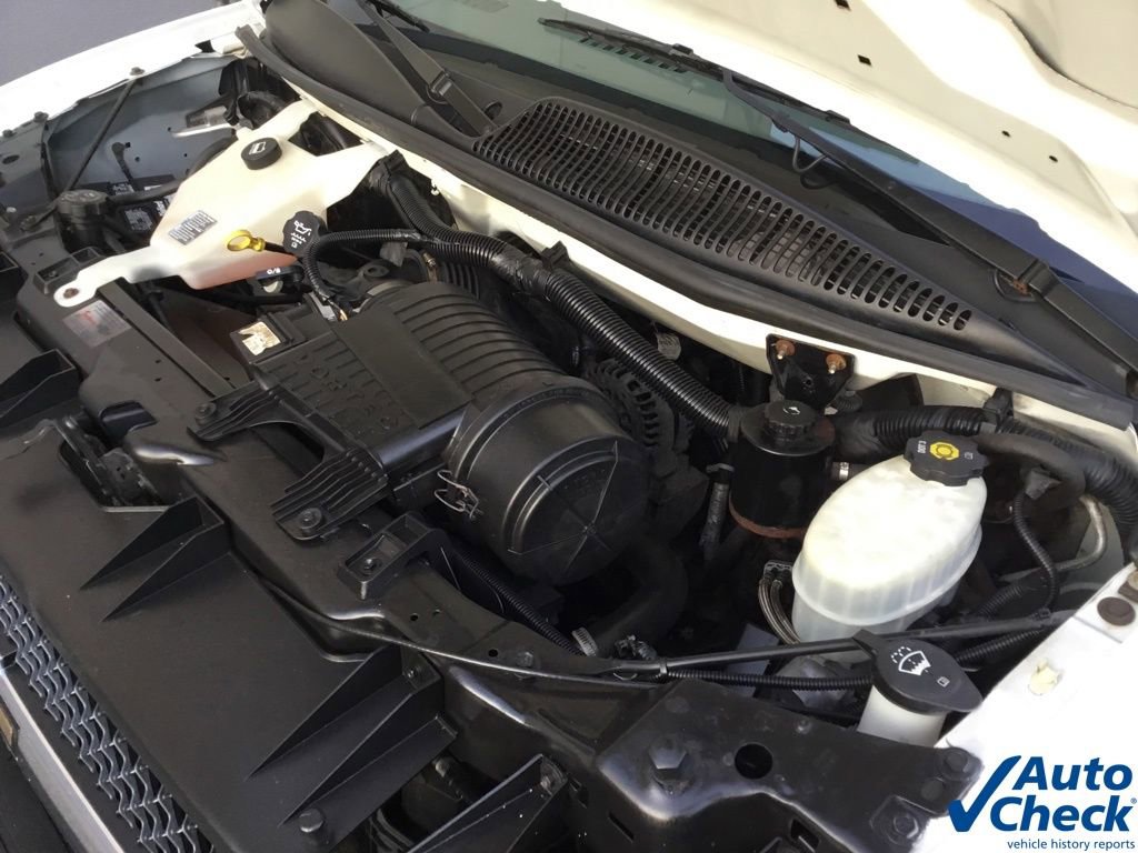 Used 2011 Chevrolet Express 3500 image 31