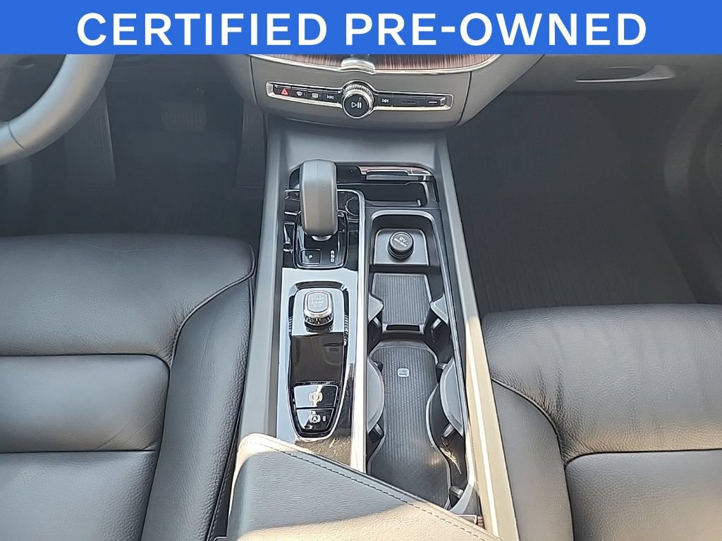Certified 2023 Volvo XC60 B5 Plus w/ Protection Package Premier AWD/4WD image 23