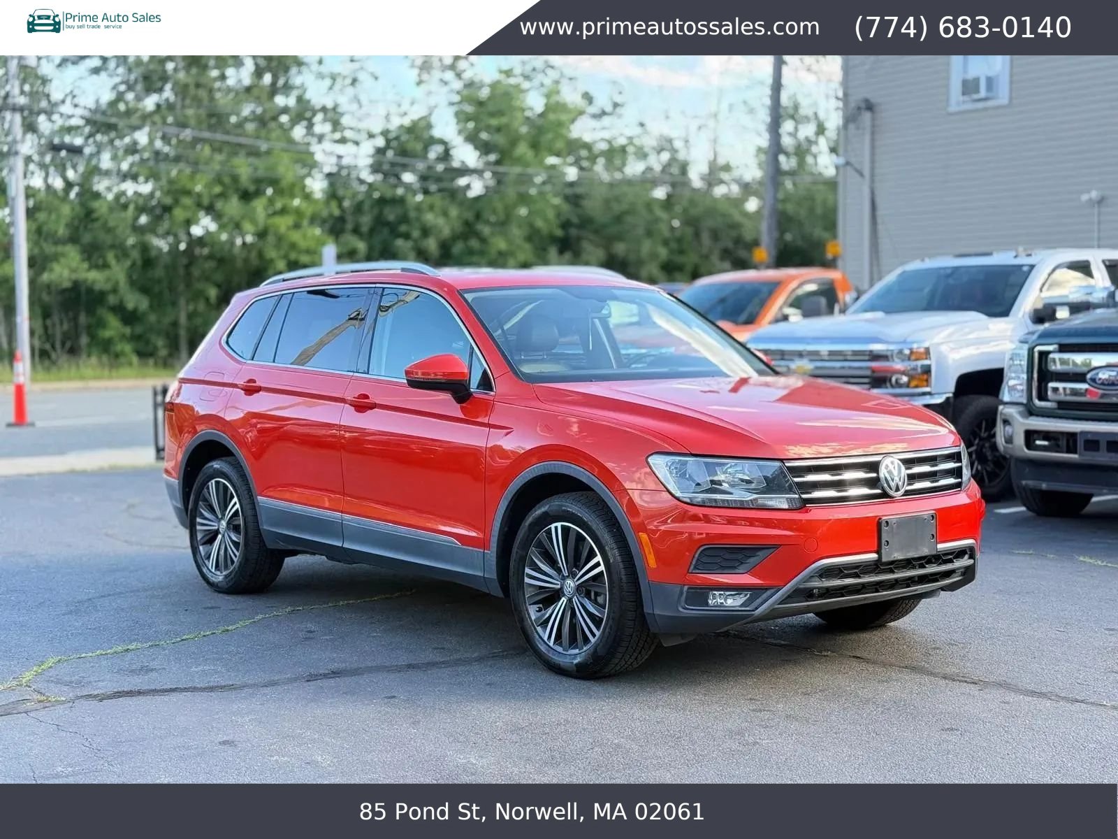 Used 2018 Volkswagen Tiguan SEL AWD/4WD image 1