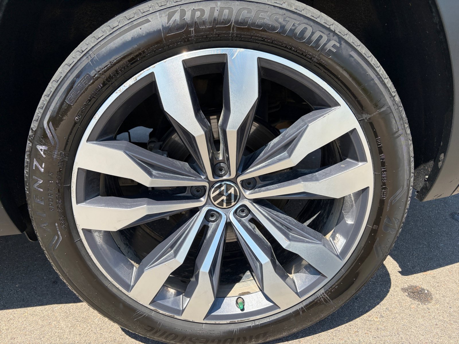 Used 2022 Volkswagen Atlas SEL Premium AWD/4WD image 26
