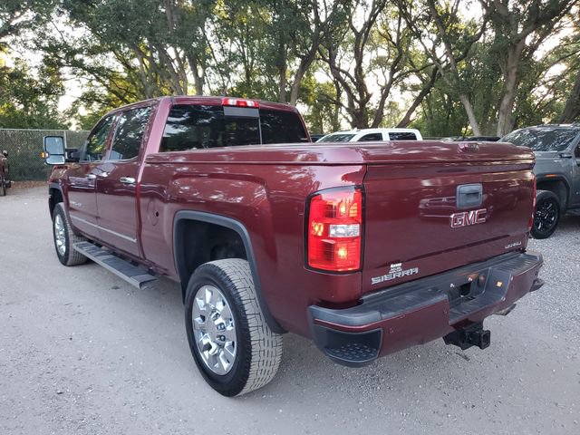 Used 2017 GMC Sierra 2500 Denali w/ Suspension Package, Off-Road image 3