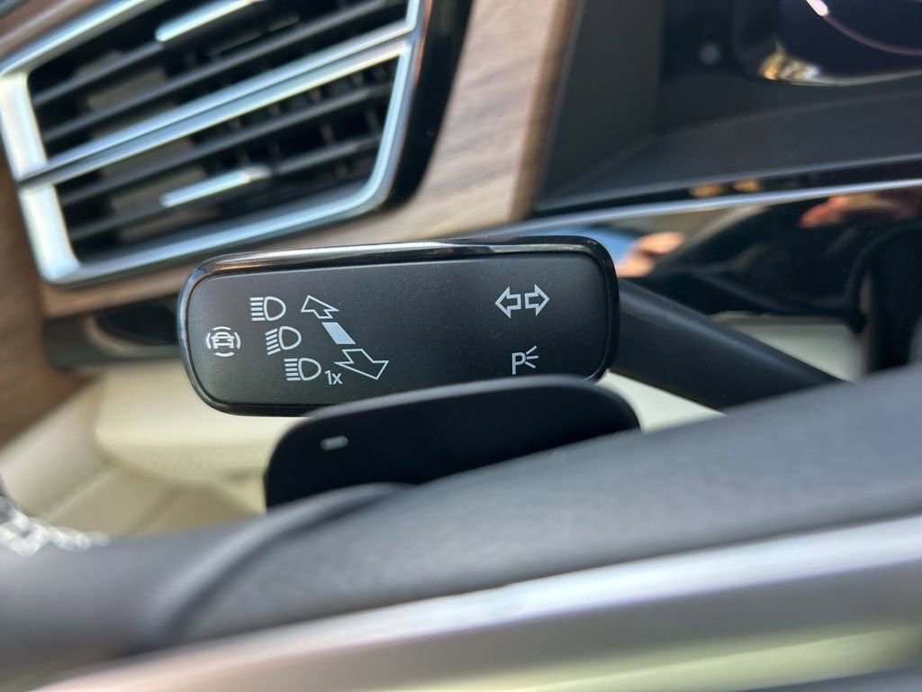 New 2026 Volkswagen Atlas SE FWD image 28