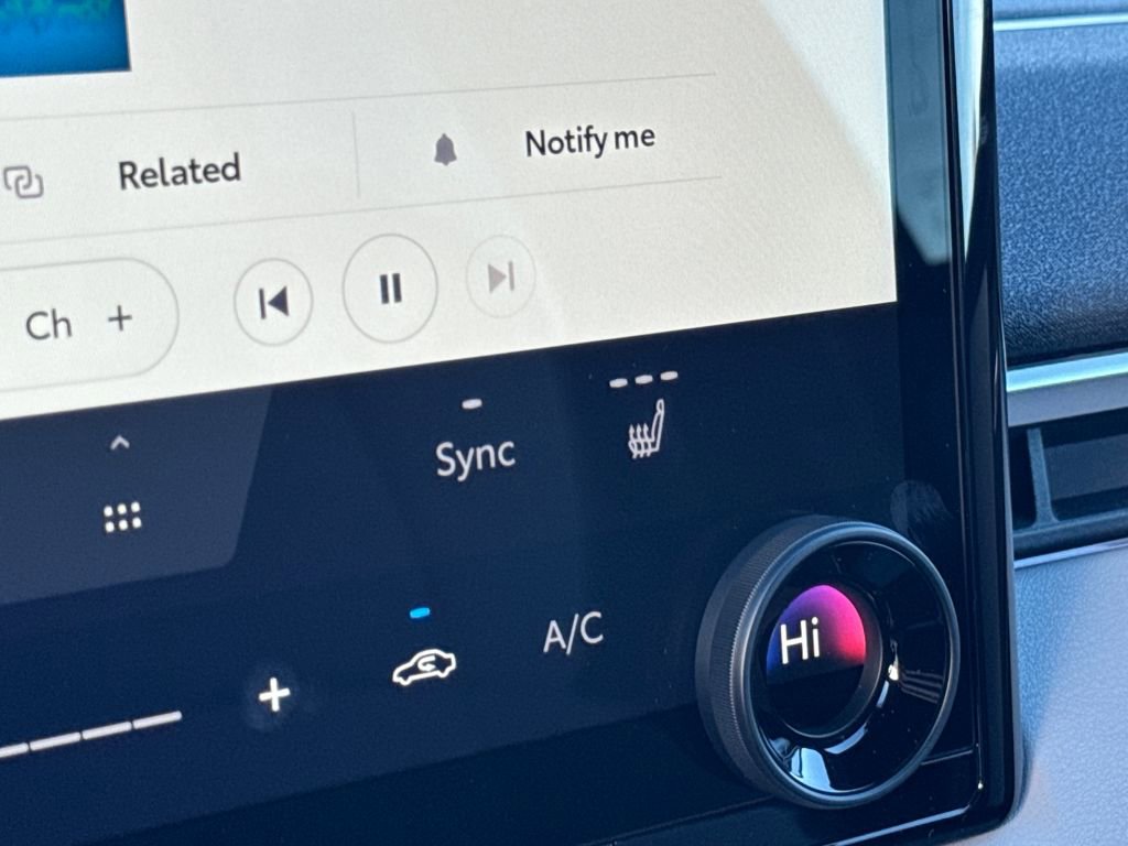 New 2026 Subaru Solterra Premium image 25