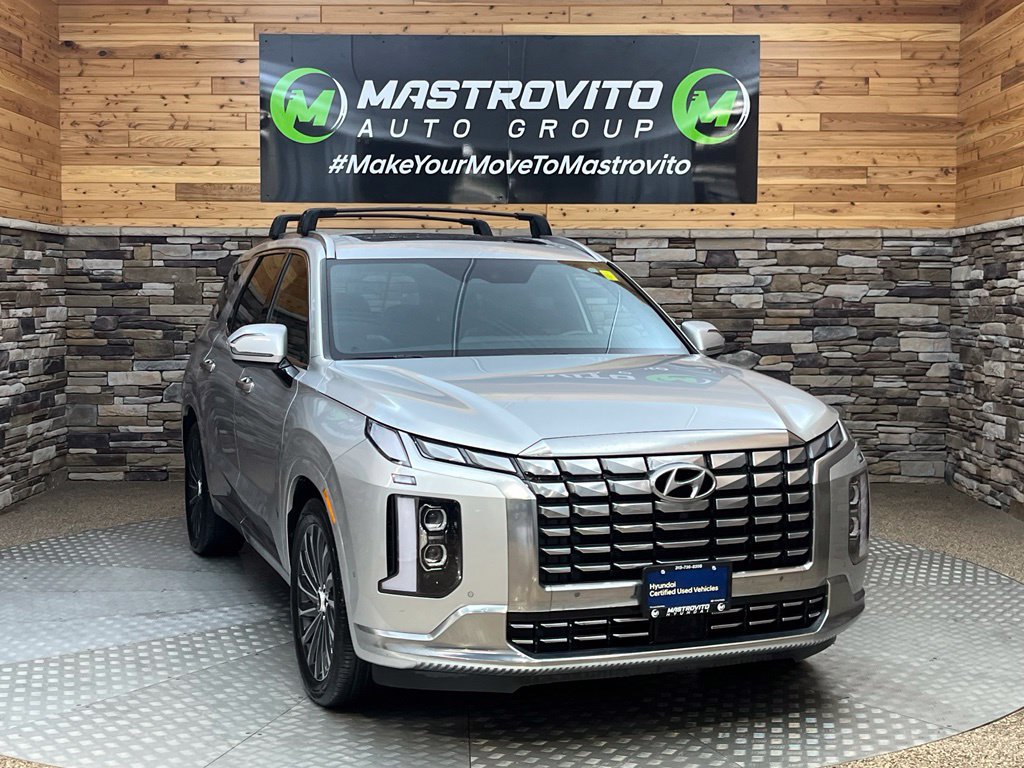 Used 2023 Hyundai Palisade Calligraphy AWD/4WD image 2